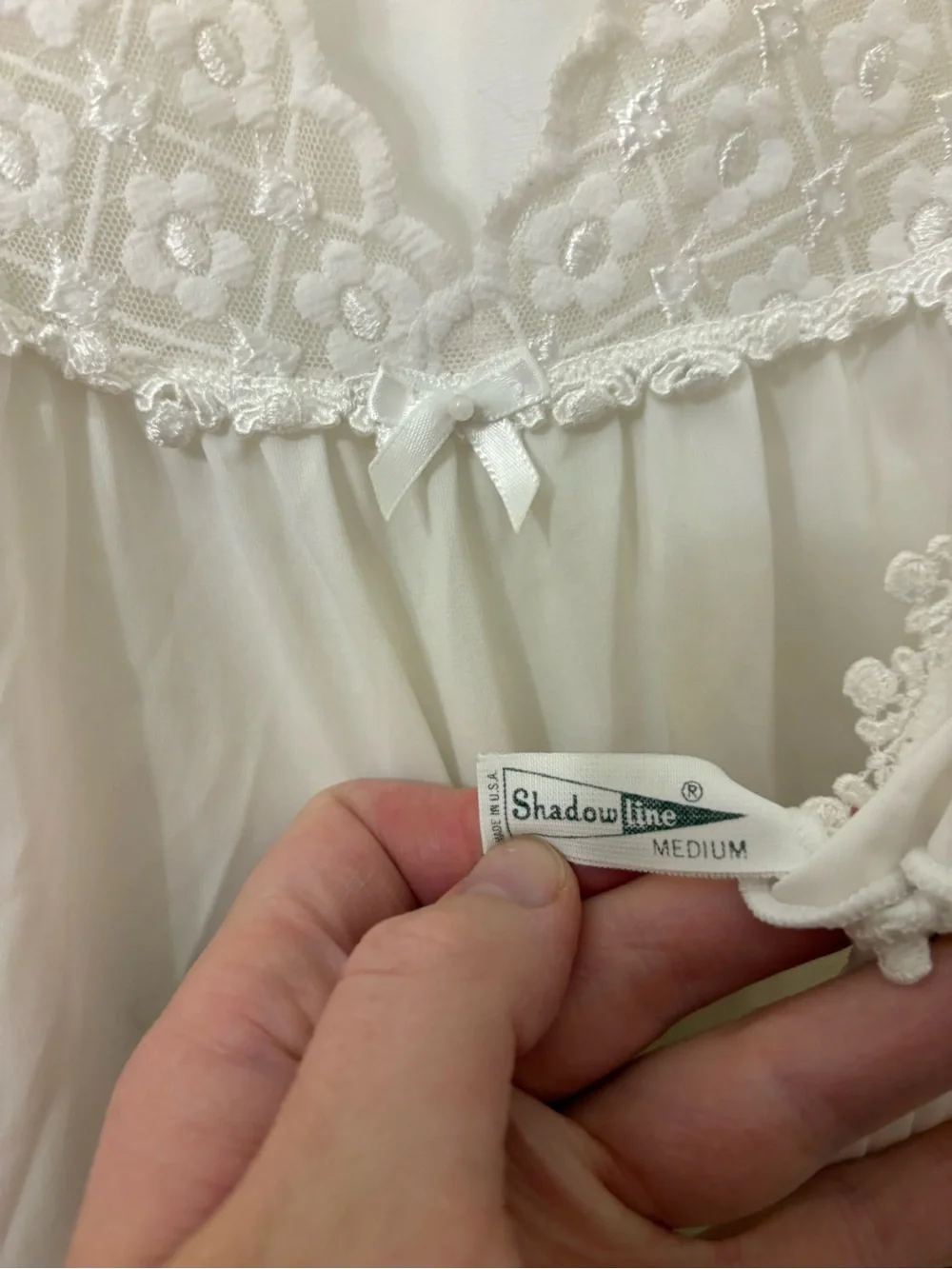 Vintage 70s Shadowline White Ivory Floral Lace Nightgown Sleeveless Midi Nylon M
